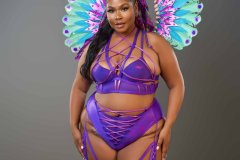  Alternative wear Leela - padded bra , high waist bottom ,leg pcs , head scarf and small backpack.