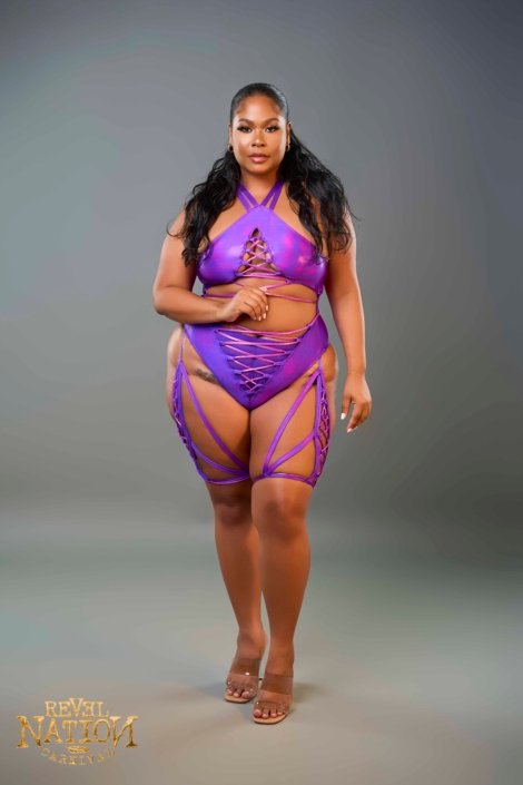 Leela - padded bra , high waist bottom and leg pcs.