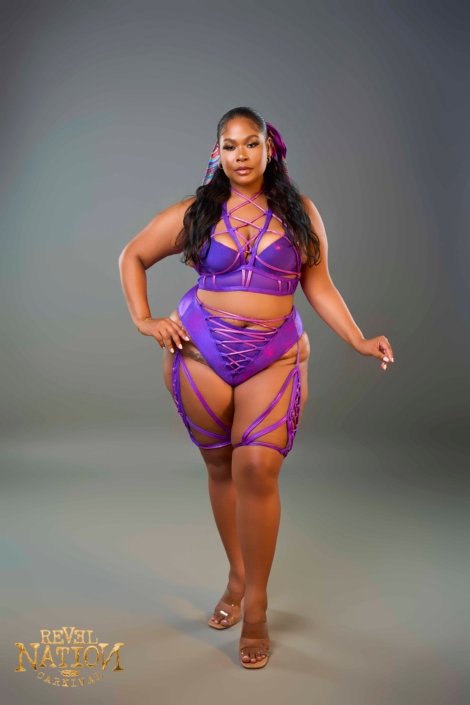 Leela - padded bra , high waist bottom, head scarf and leg pcs.